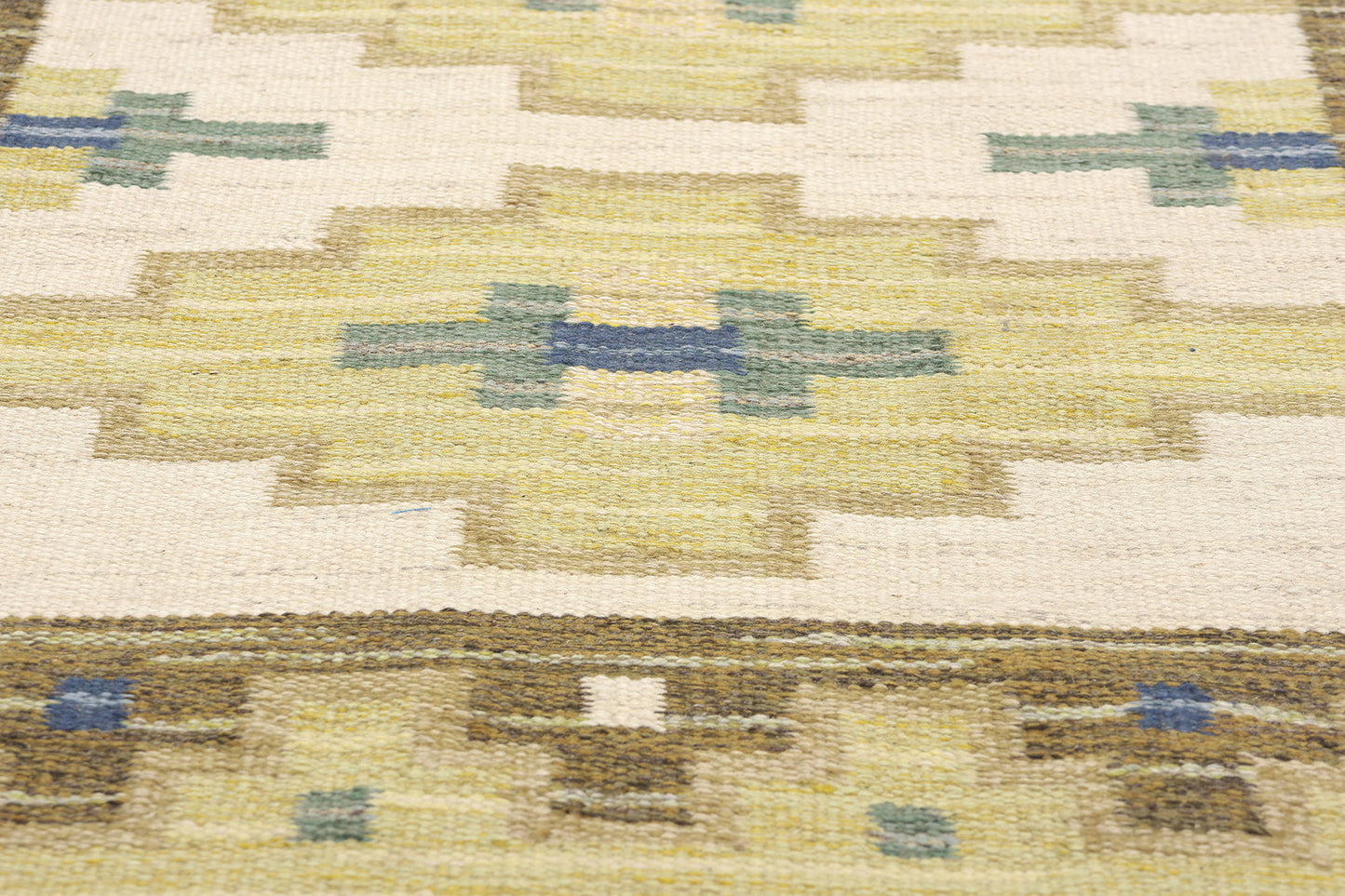 3 x 8 Vintage Swedish Rollakan Rug 78820