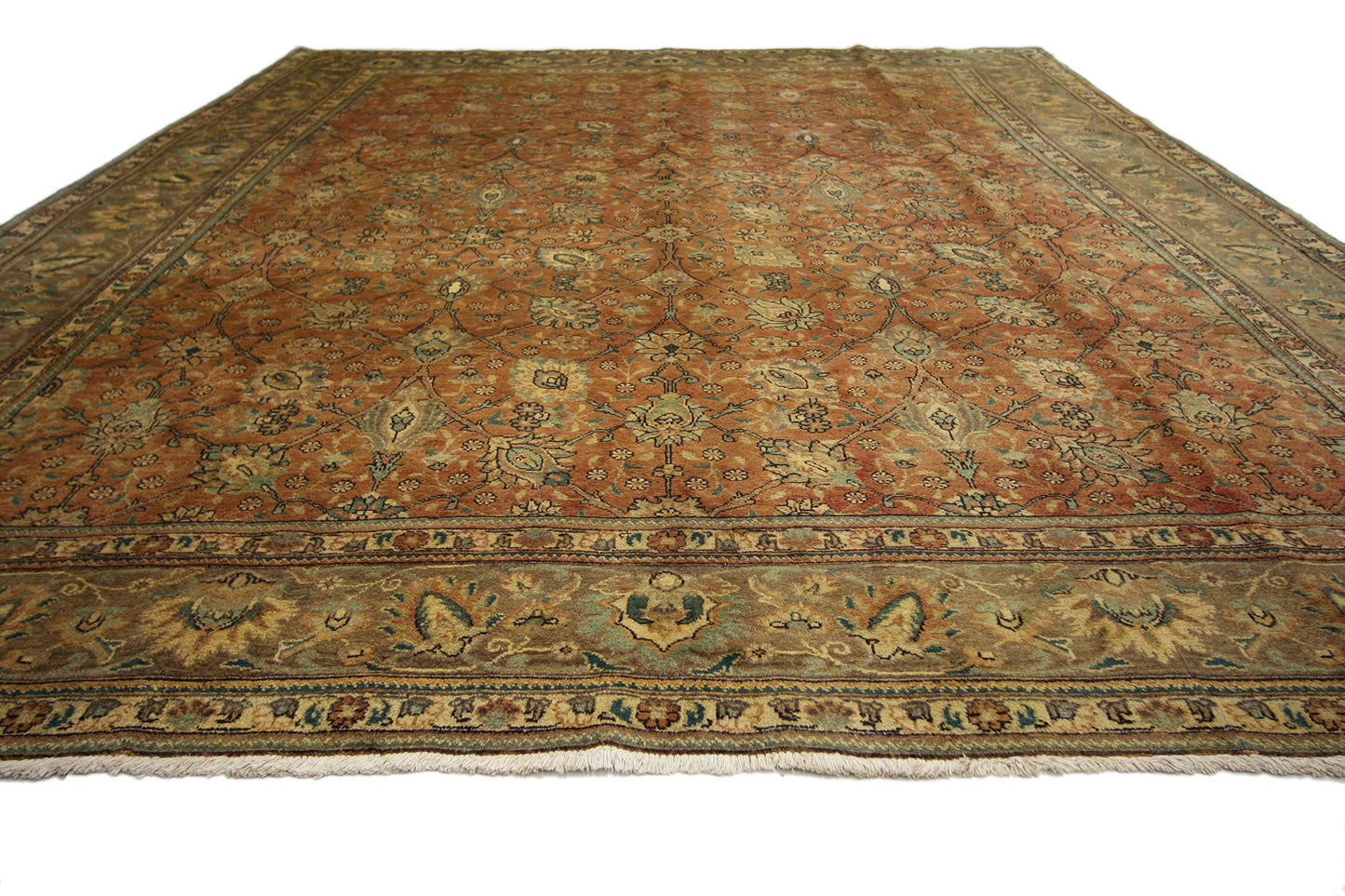 10 x 13 Vintage Persian Tabriz Rug 76329