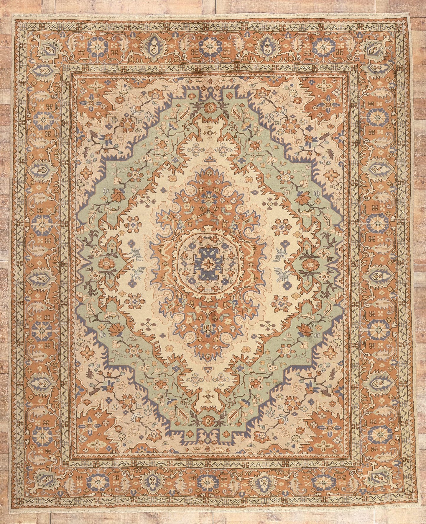 10 x 12 Vintage Turkish Rug 72024