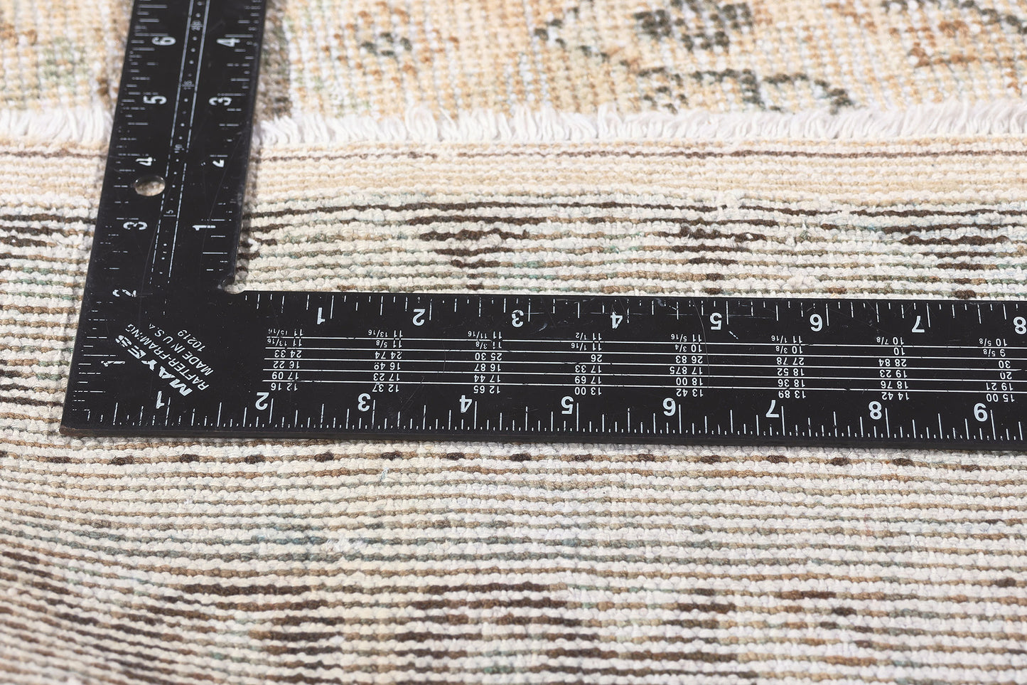 4 x 6 Antique-Worn Persian Mahal Rug 61274