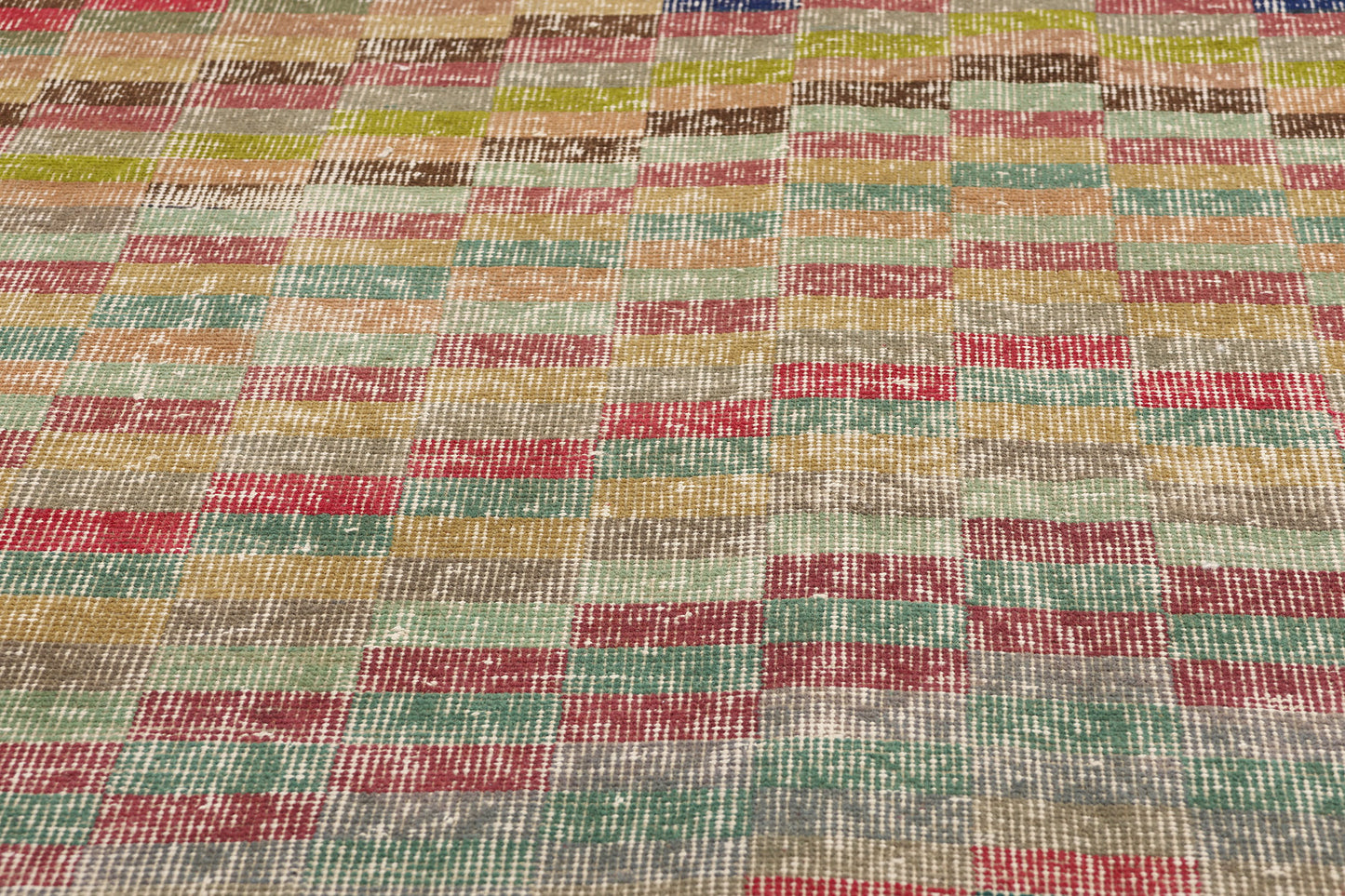 5 x 8 Zeki Muren Vintage Turkish Sivas Rug 51987
