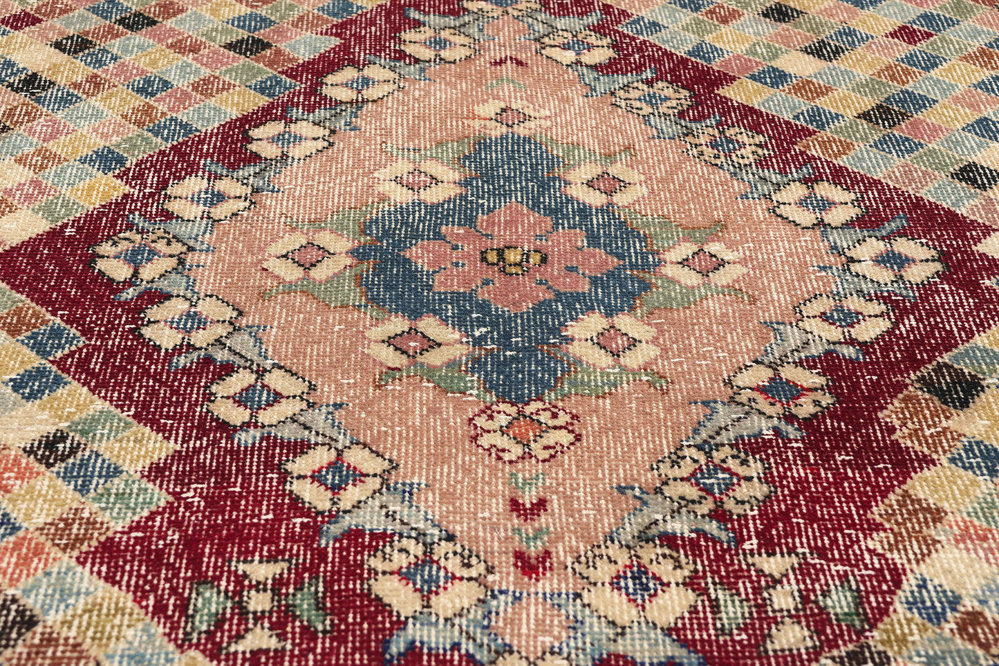 5 x 9 Zeki Muren Vintage Turkish Sivas Rug 53336