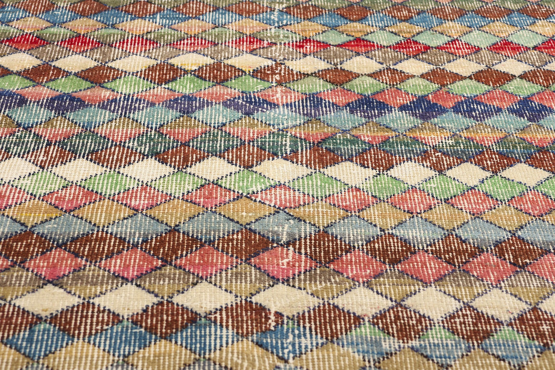 5 x 9 Zeki Muren Vintage Turkish Sivas Rug 53333