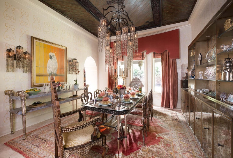 Dining room with the perfect rug