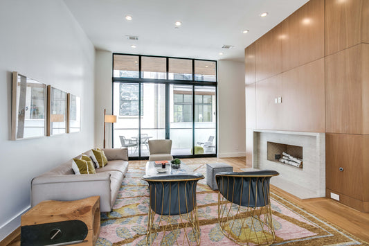 Small living room with a rug to make it look bigger