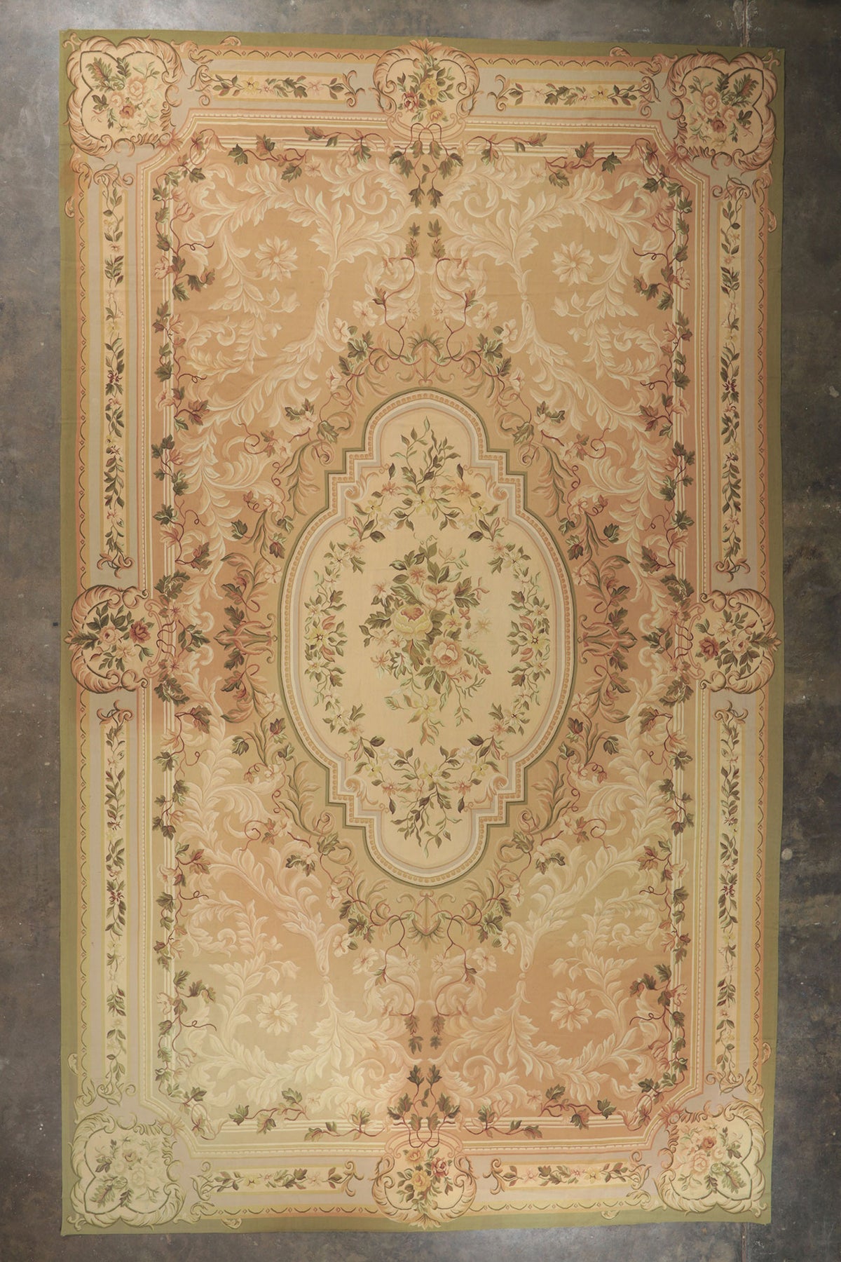 13 x 21 - Beige Vintage Chinese Aubusson Rug - 76776