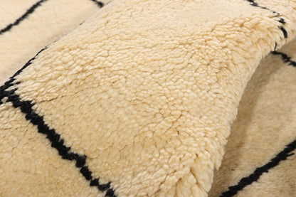 7 x 10 - Beige Moroccan Rug - 20761