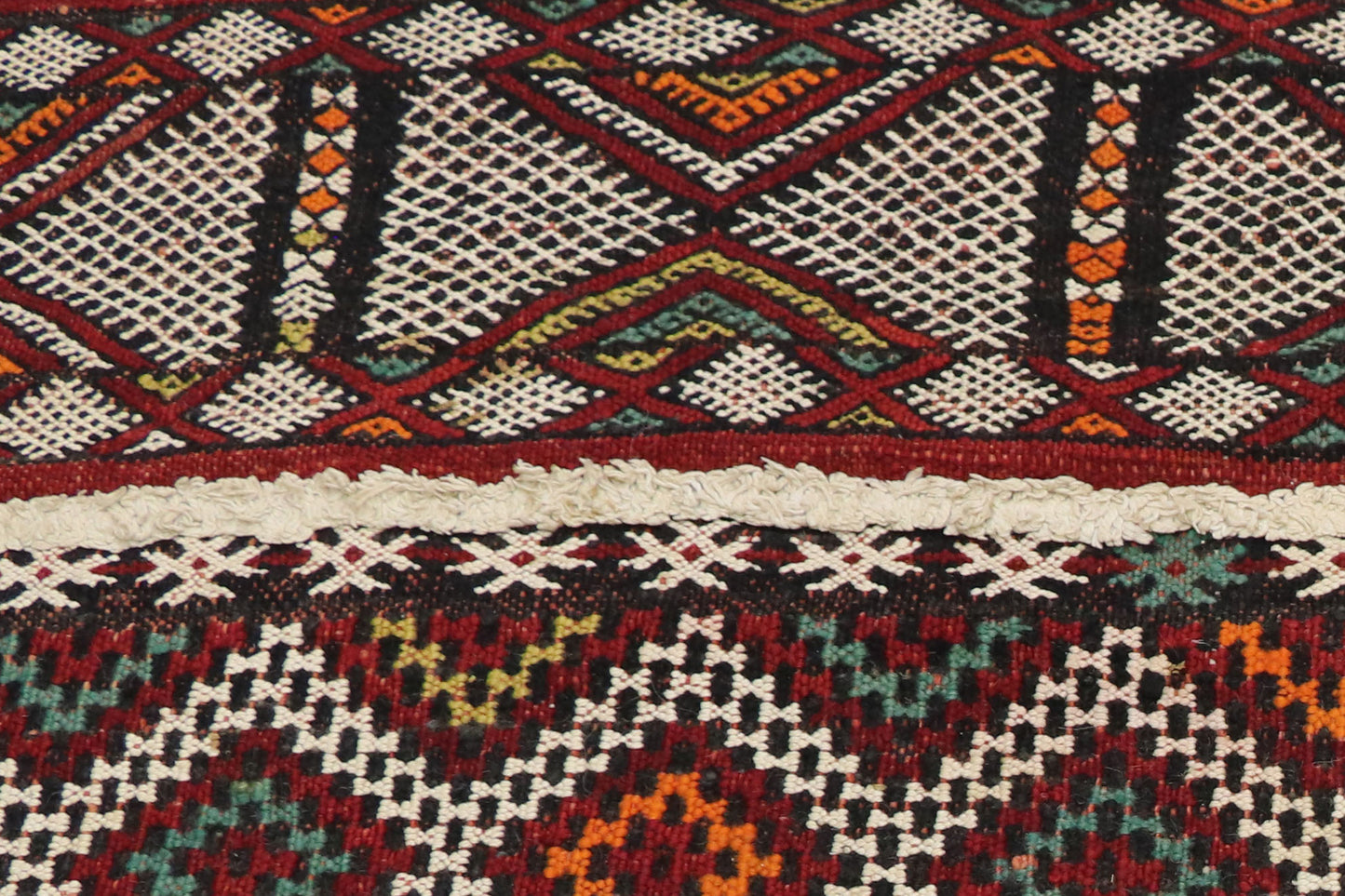 5 x 8 - Red Vintage Moroccan Rug - 21471