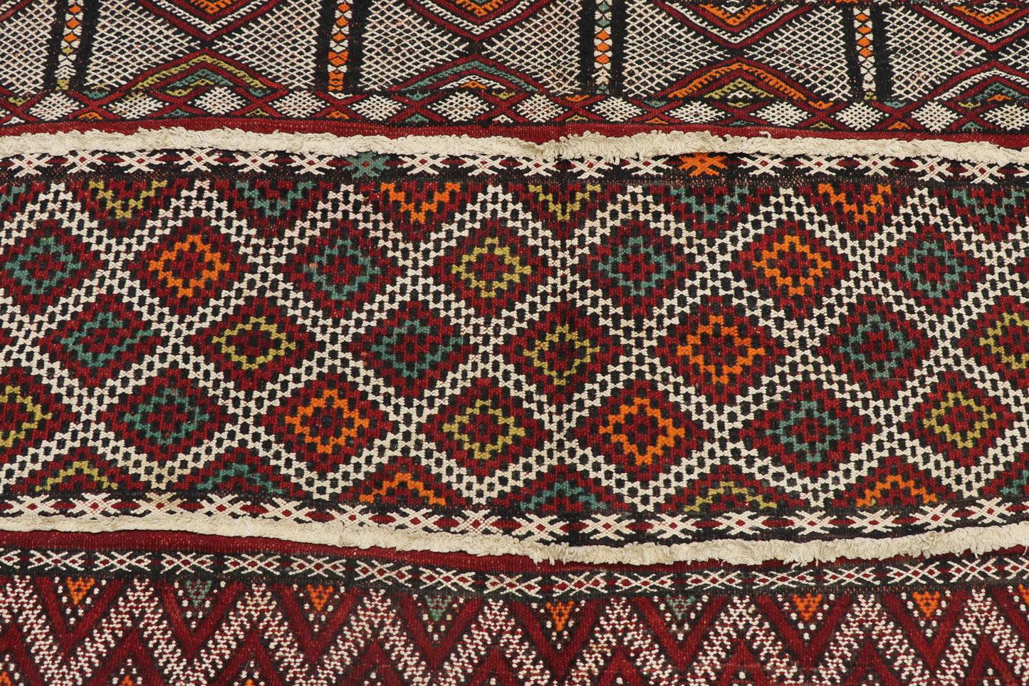 5 x 8 - Red Vintage Moroccan Rug - 21471