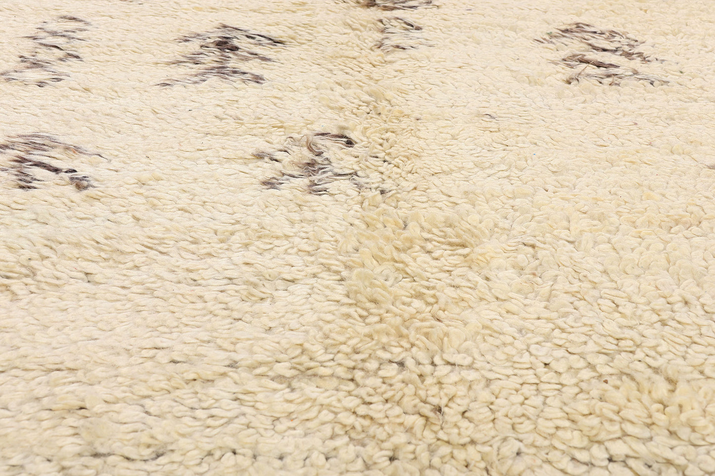 6 x 9 - Beige Vintage Moroccan Rug - 21730