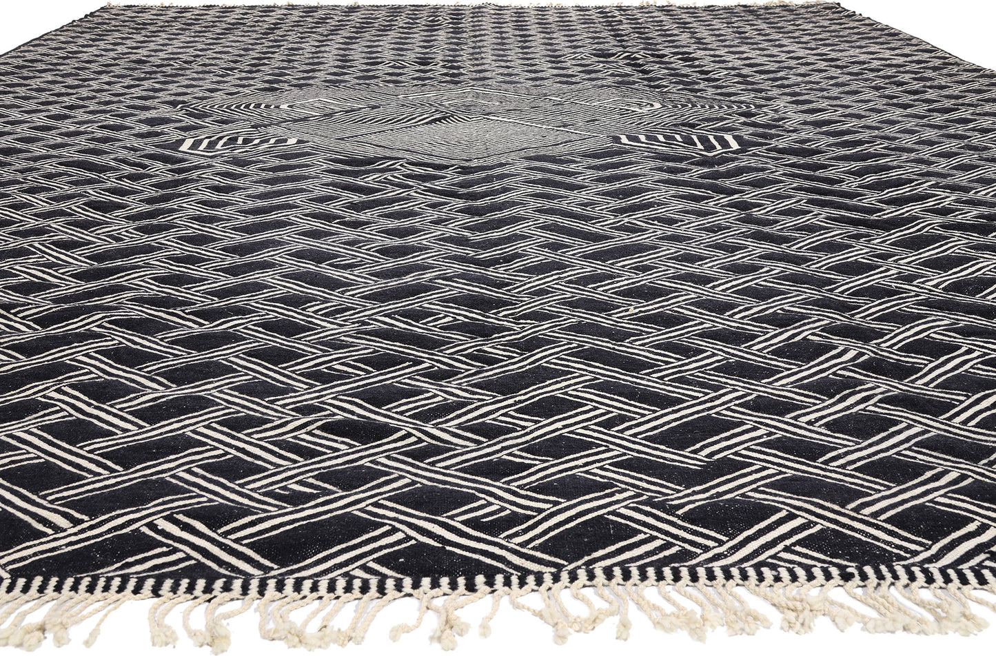 13 x 17 - Black New Zanafi Moroccan Rug - 21866