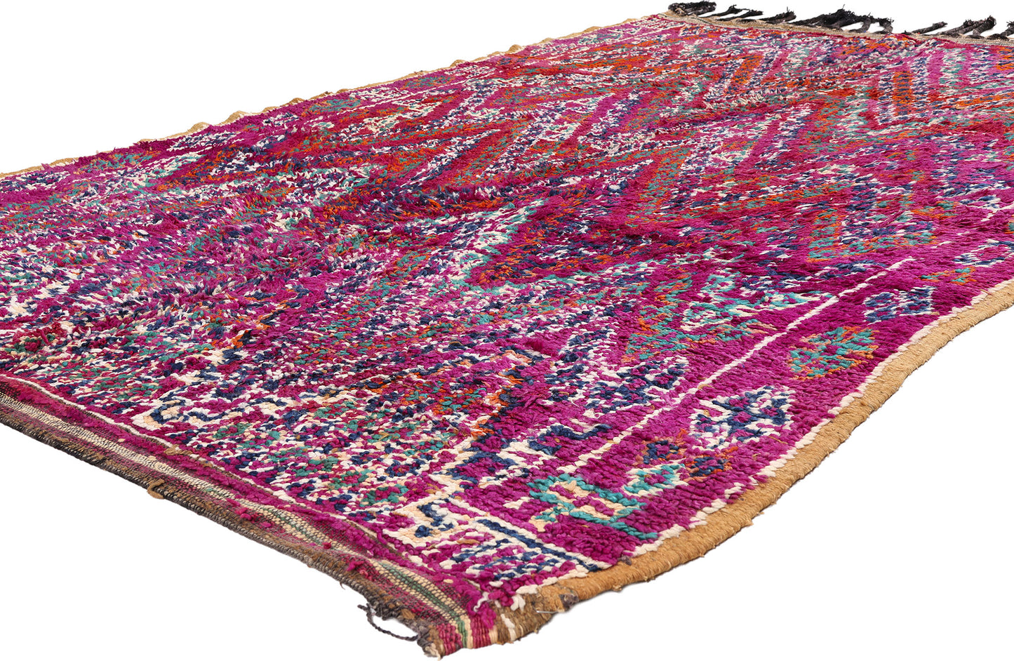 6 x 8 - Magenta Vintage Beni MGuild Moroccan Rug - 21876