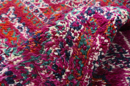 6 x 8 - Magenta Vintage Beni MGuild Moroccan Rug - 21876