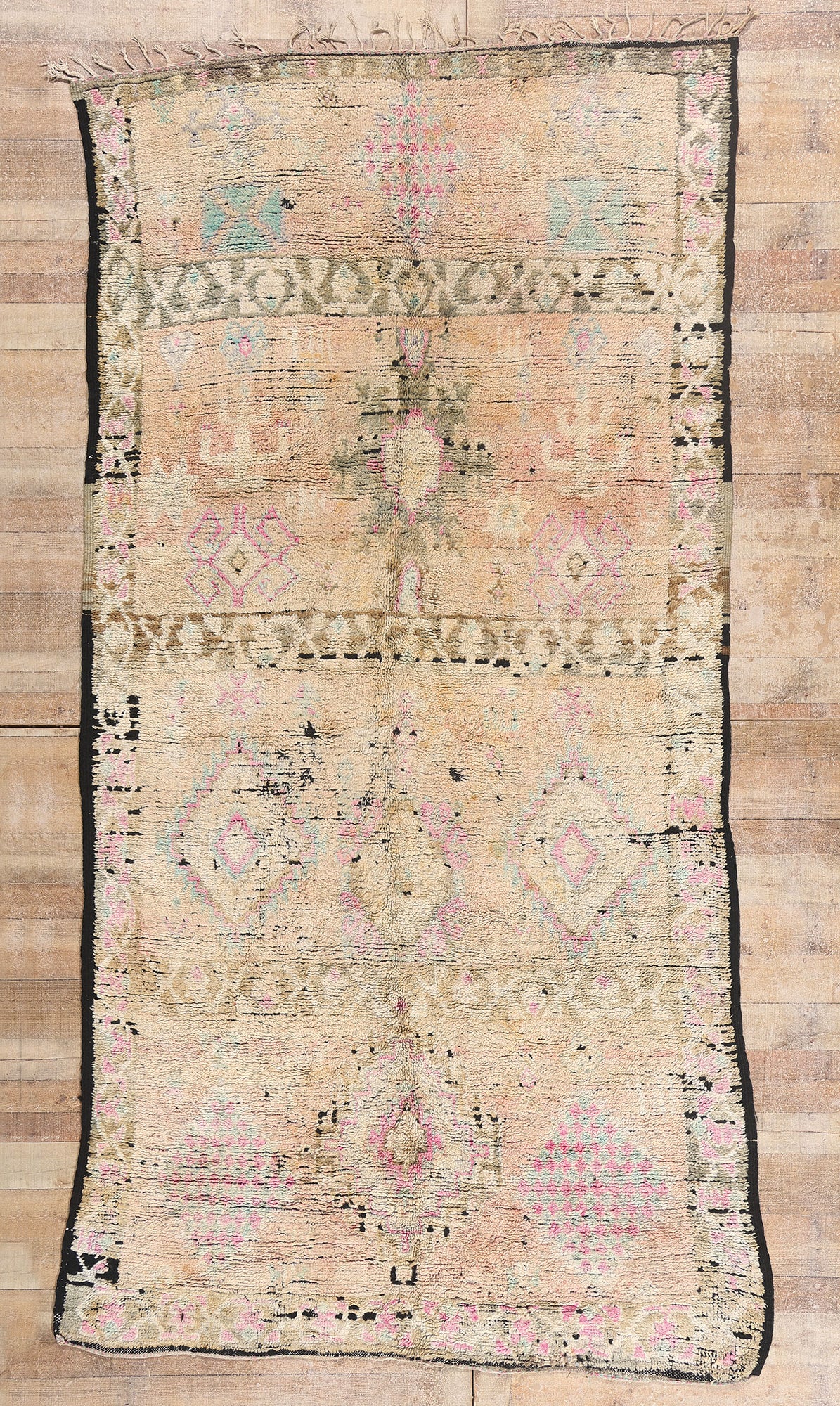 6 x 12 - Peach Vintage Boujad Moroccan Rug - 21882