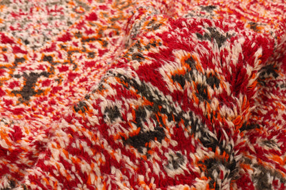 6 x 10 - Red Vintage Beni MGuild Moroccan Rug - 21891