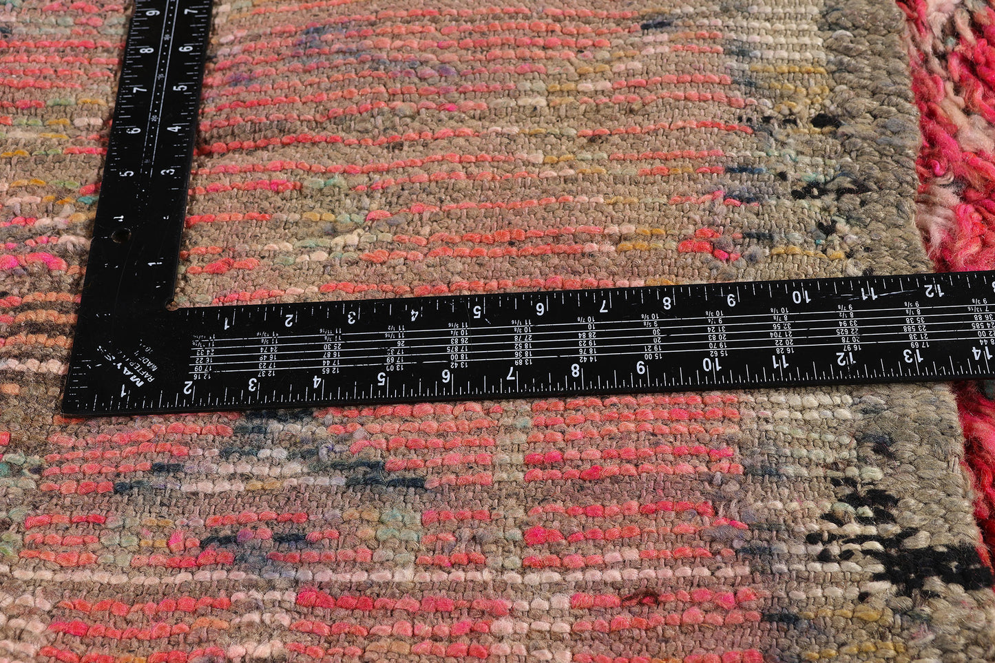 6 x 11 - Pink Vintage Boujad Moroccan Rug - 21897