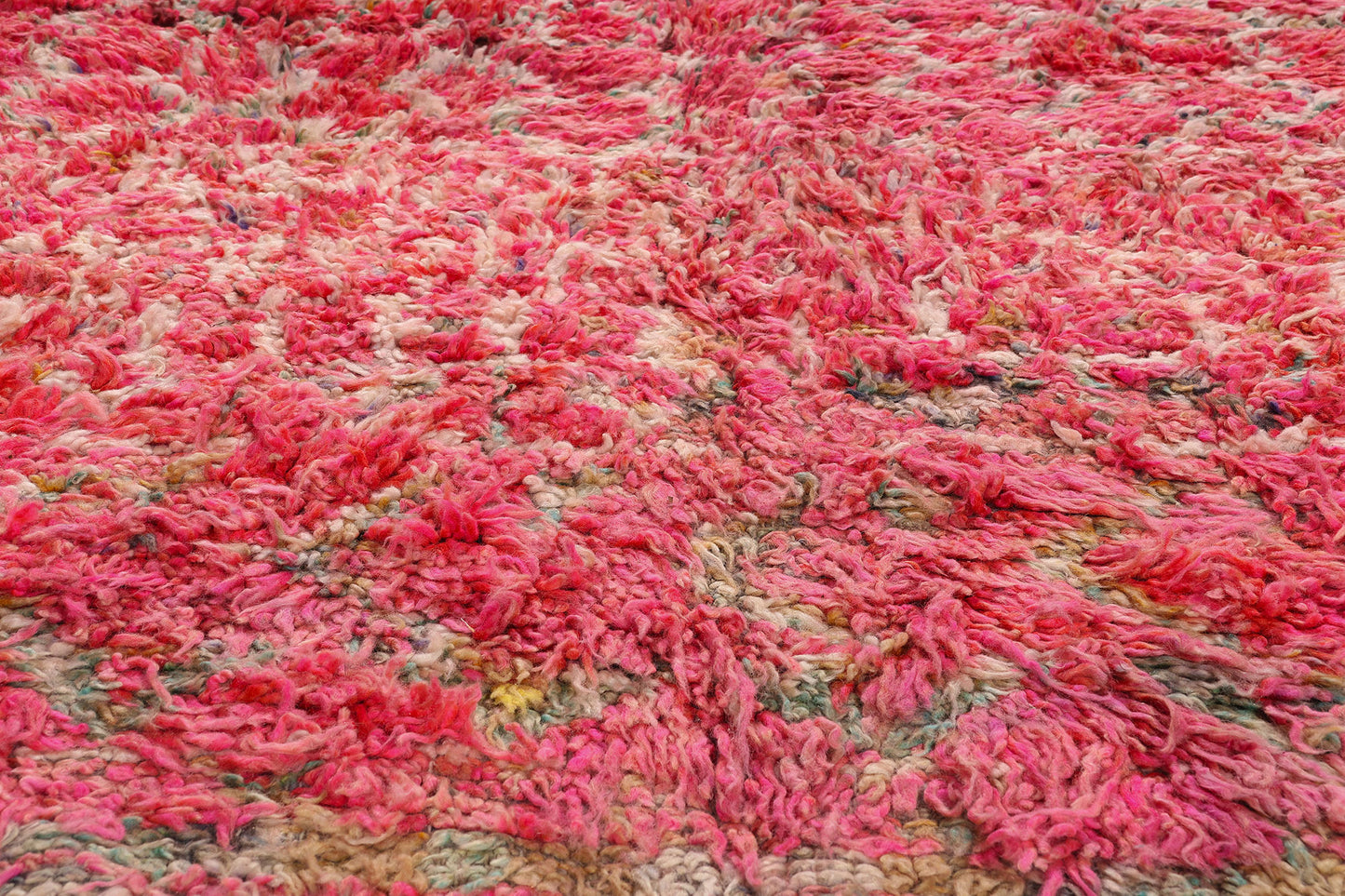 6 x 11 - Pink Vintage Boujad Moroccan Rug - 21897