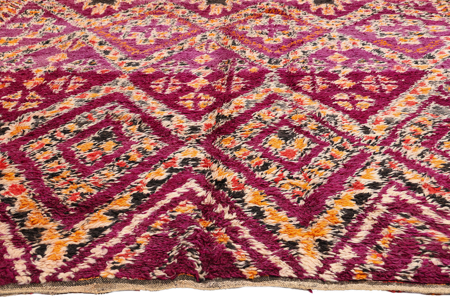 7 x 14 - Magenta Vintage Beni MGuild Moroccan Rug - 21903