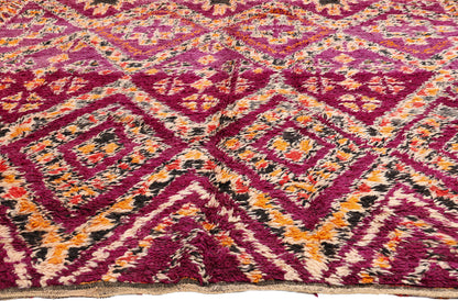 7 x 14 - Magenta Vintage Beni MGuild Moroccan Rug - 21903