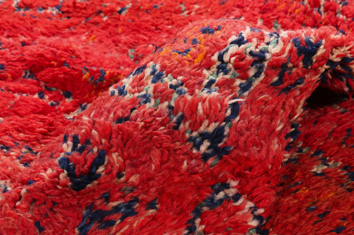 6 x 11 - Red Vintage Beni MGuild Moroccan Rug - 21905
