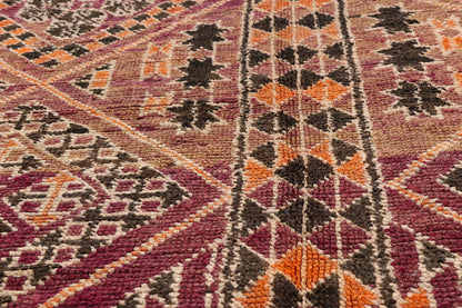 6 x 10 - Purple Vintage Beni MGuild Moroccan Rug - 21916