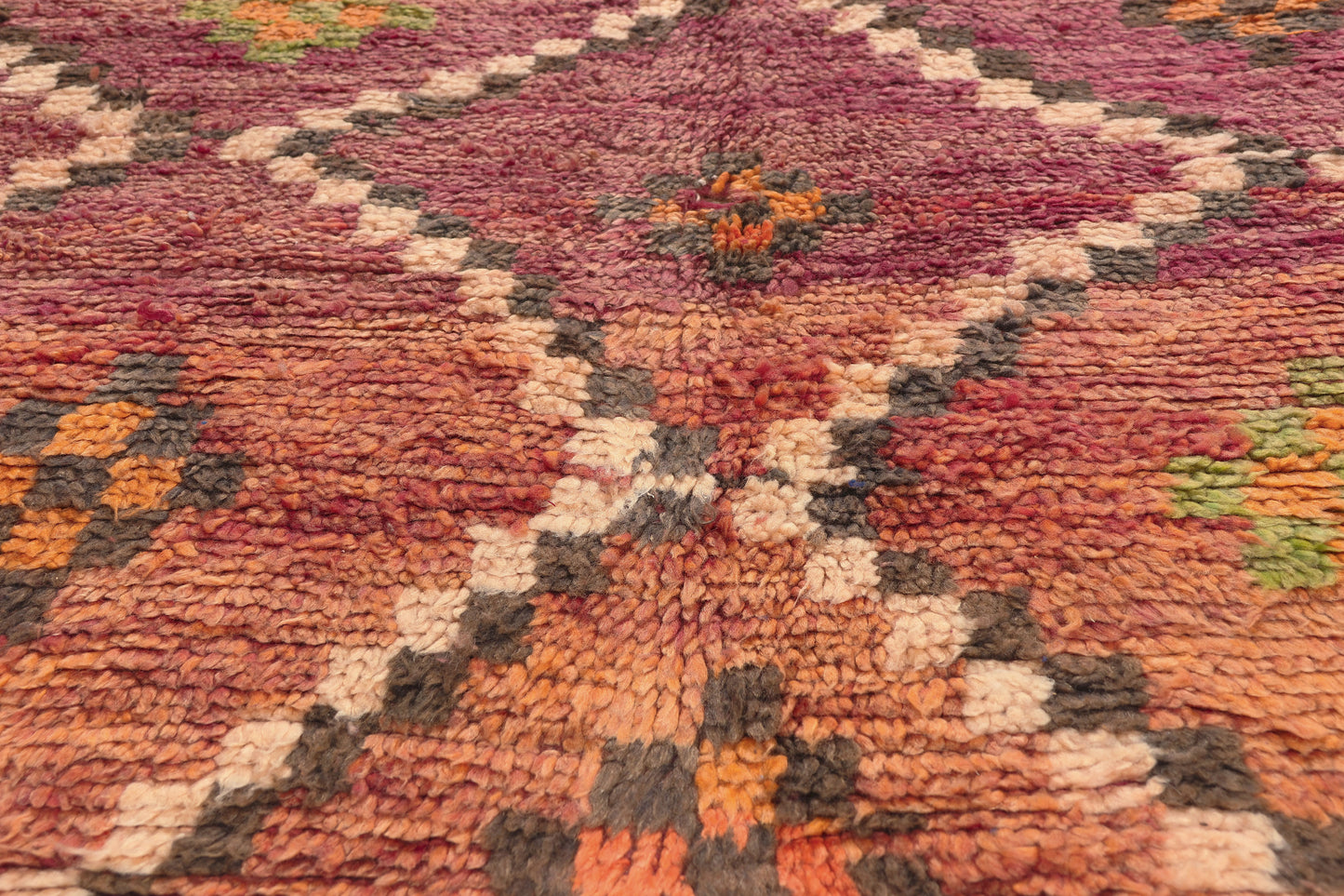 6 x 15 - Magenta Vintage Boujad Moroccan Rug - 21927