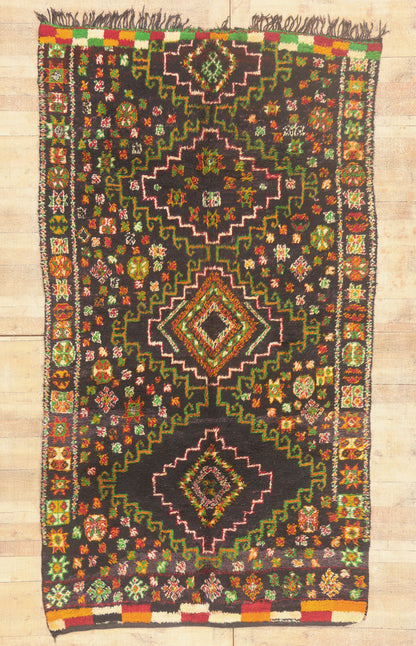 6 x 10 - Black Vintage Beni MGuild Moroccan Rug - 21928