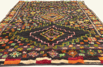 6 x 10 - Black Vintage Beni MGuild Moroccan Rug - 21928