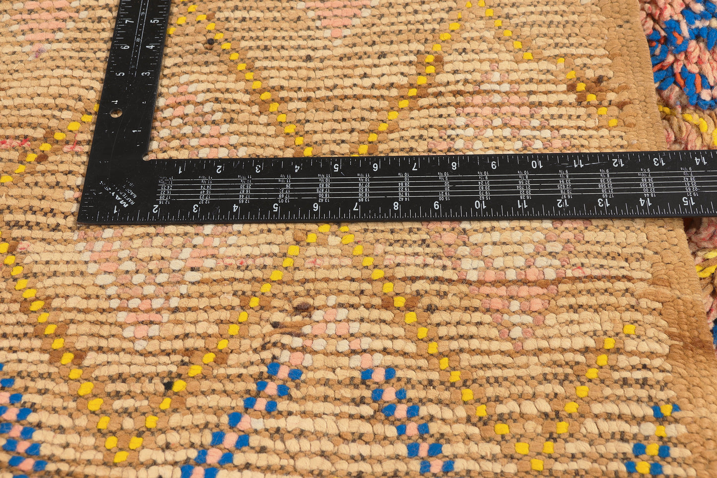 6 x 9 - Peach Vintage Boujad Moroccan Rug - 21933