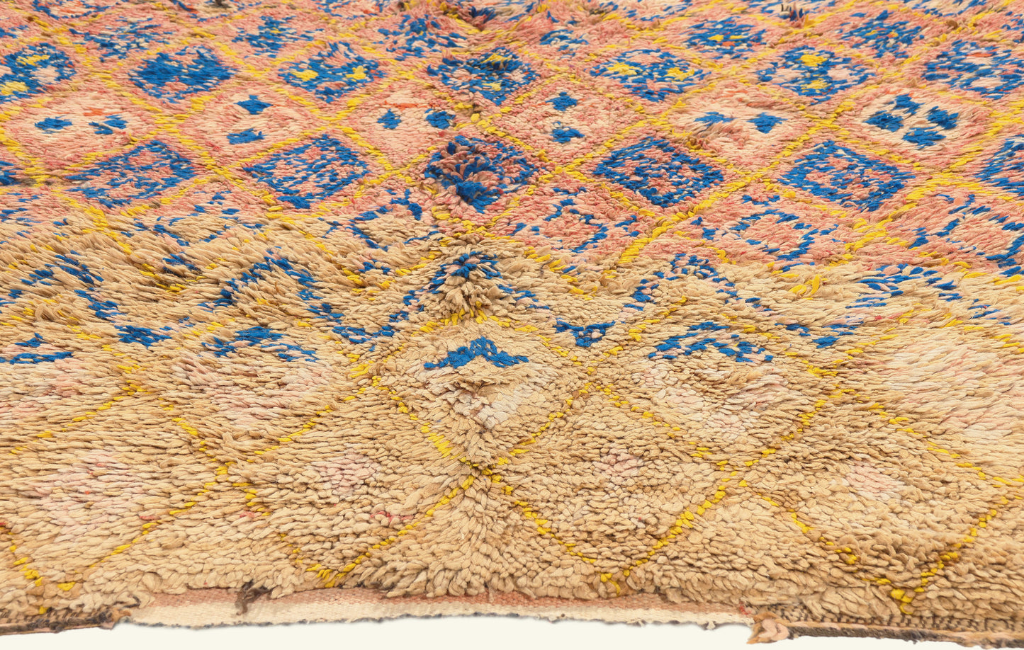 6 x 9 - Peach Vintage Boujad Moroccan Rug - 21933