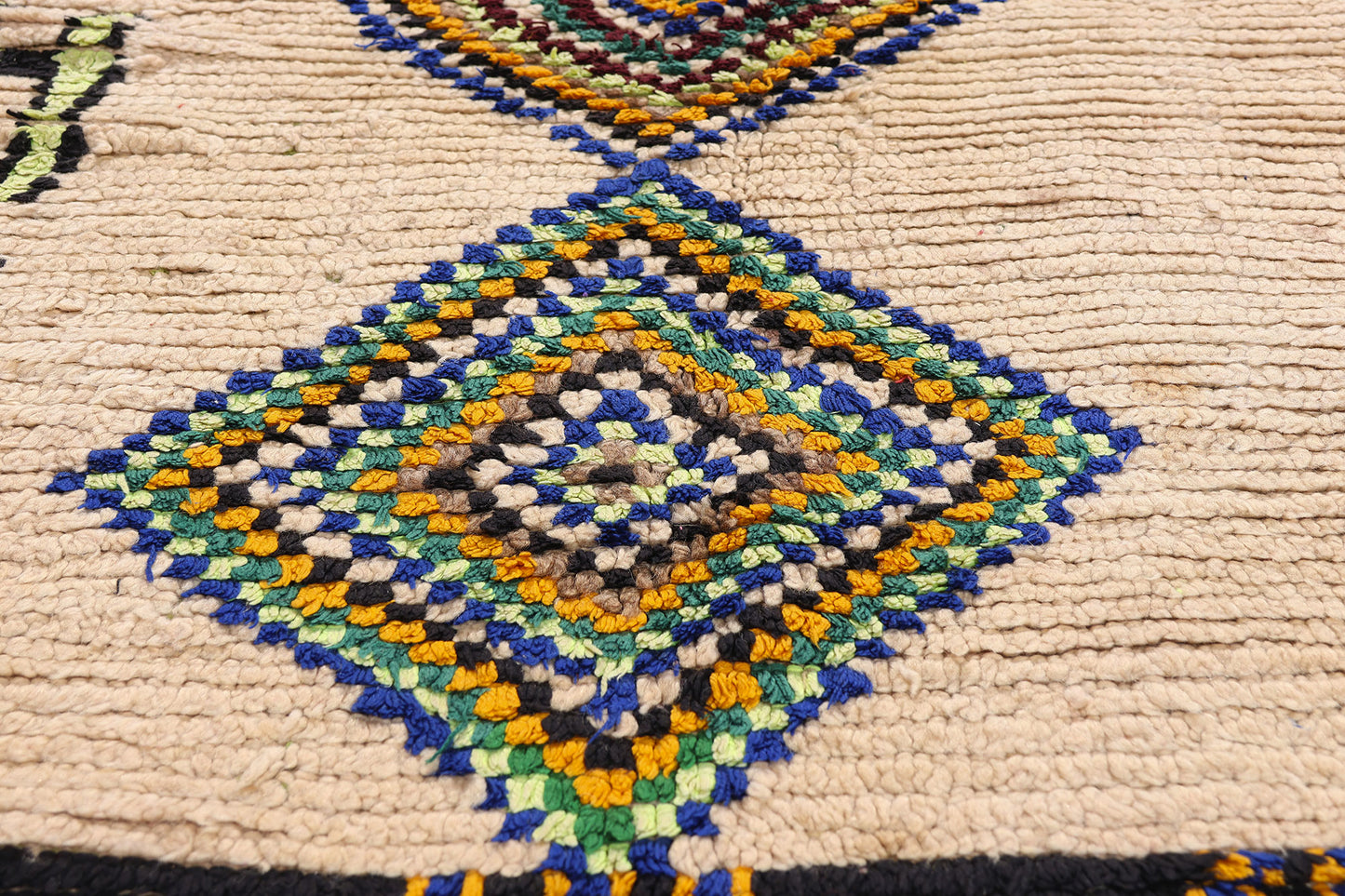 4 x 9 - Ivory Vintage Azilal Moroccan Rug - 21942