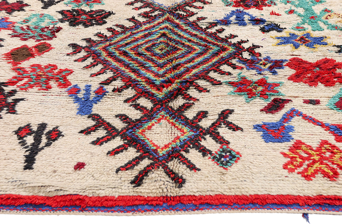6 x 9 - Ivory Vintage Azilal Moroccan Rug - 21947