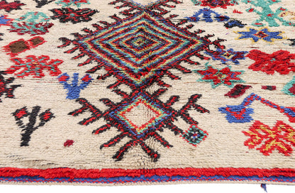 6 x 9 - Ivory Vintage Azilal Moroccan Rug - 21947