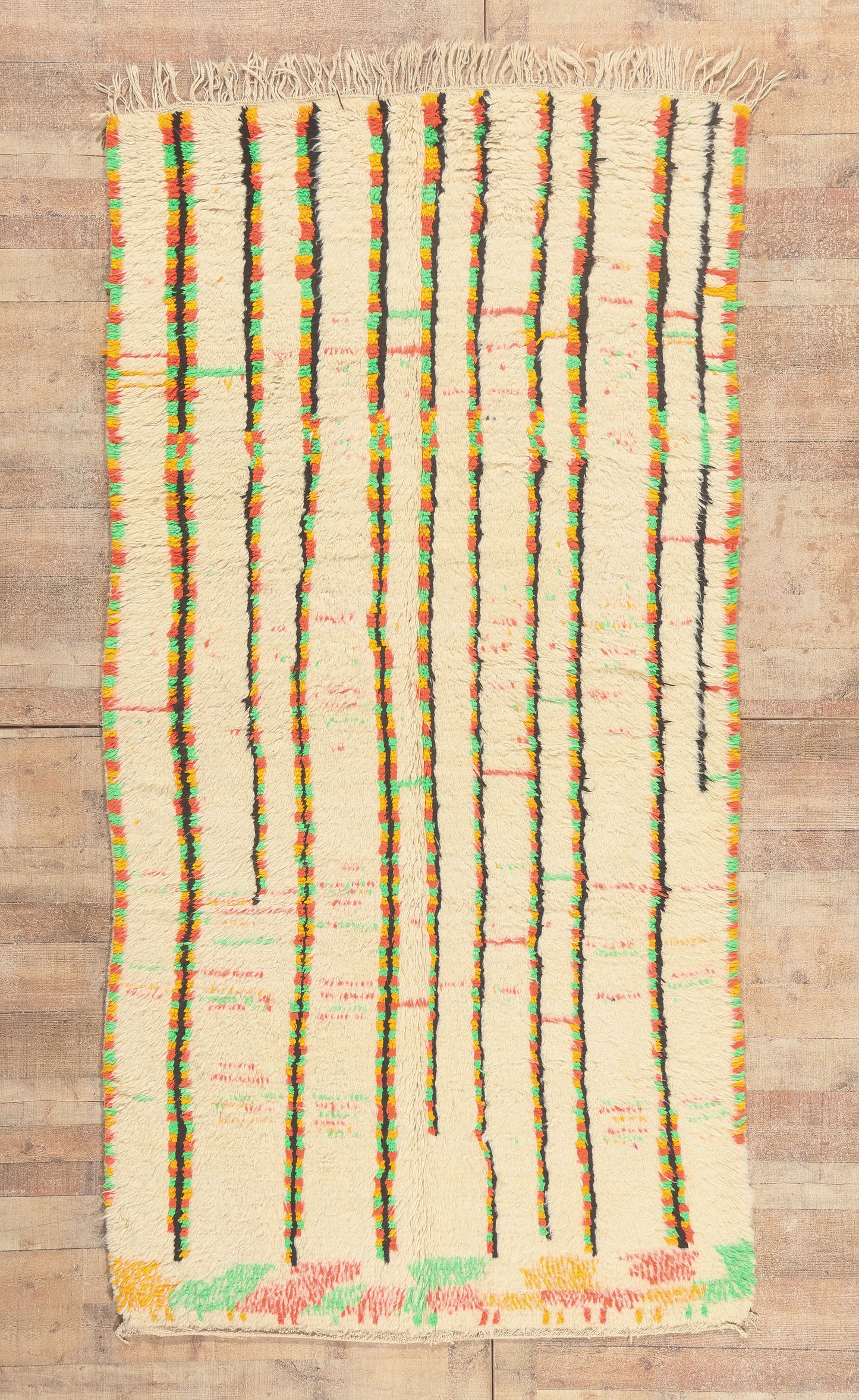 5 x 10 - Ivory Vintage Azilal Moroccan Rug - 21948