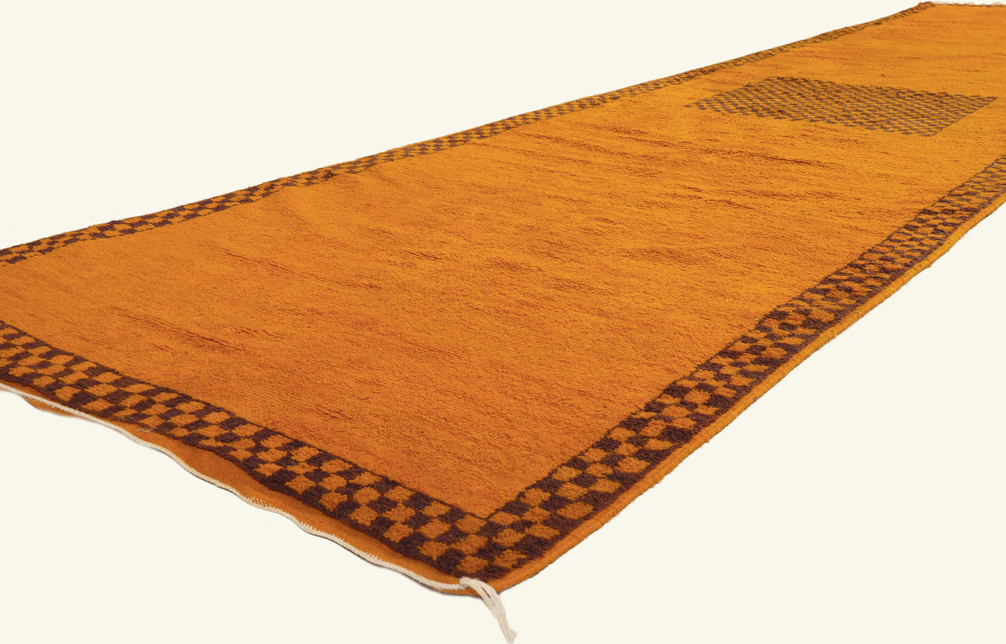 4 x 19 - Orange Vintage Taznakht Moroccan Rug - 21972