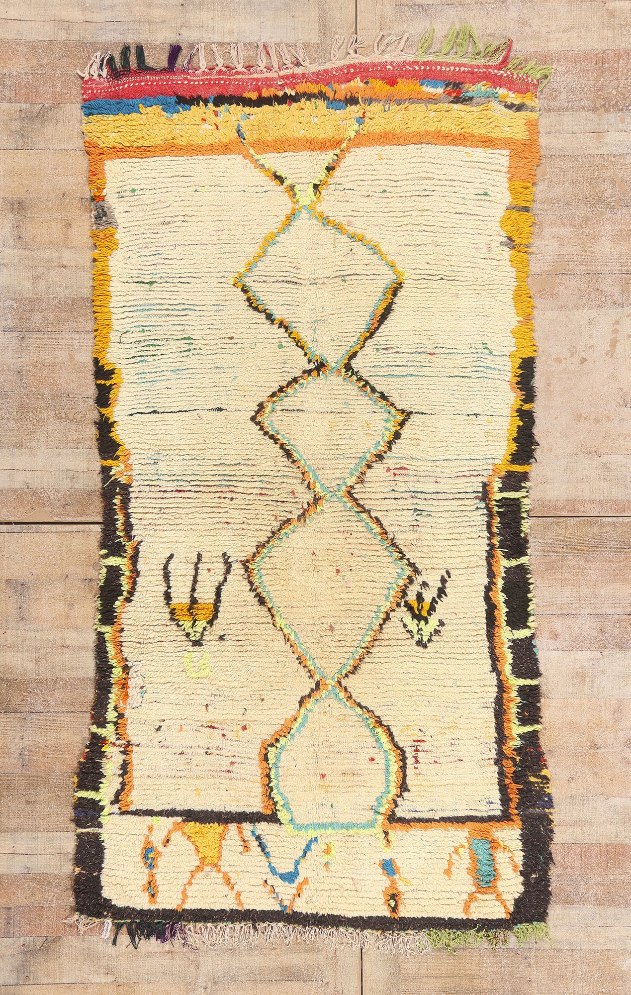 4 x 8 - Ivory Vintage Azilal Moroccan Rug - 21976