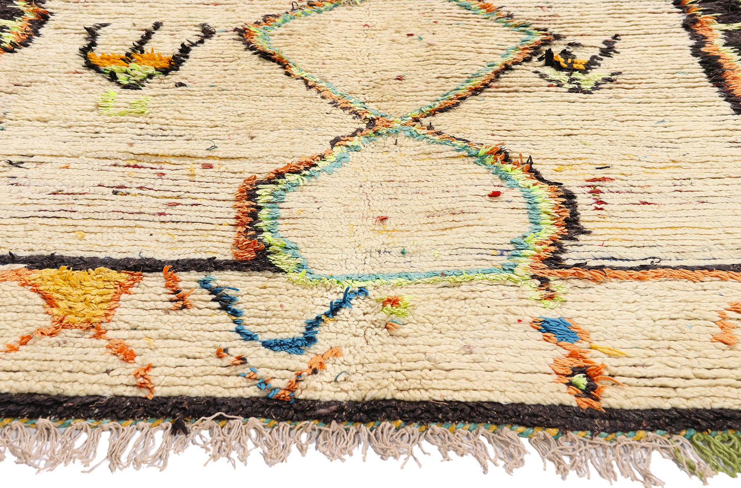 4 x 8 - Ivory Vintage Azilal Moroccan Rug - 21976
