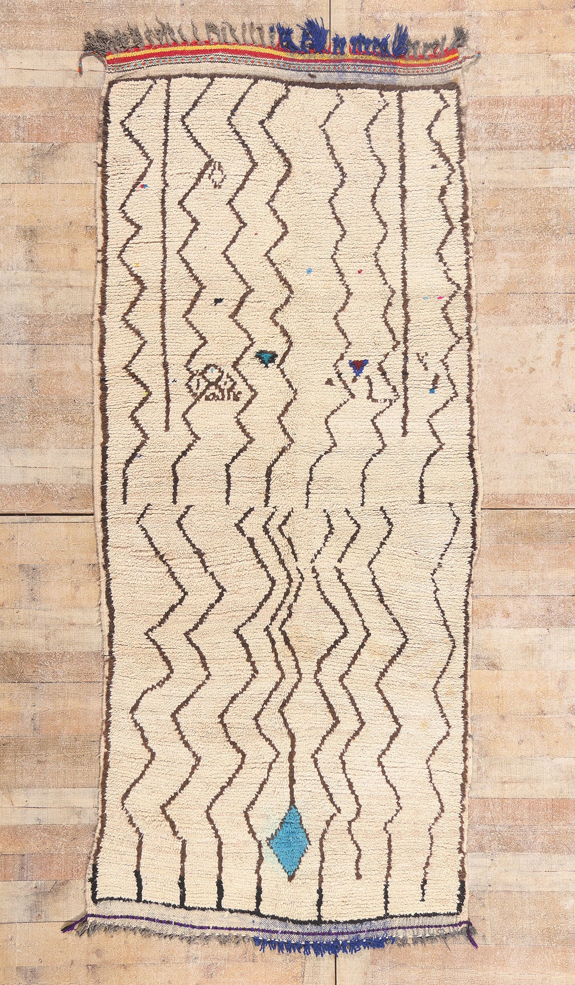 4 x 9 - Ivory Vintage Azilal Moroccan Rug - 21983