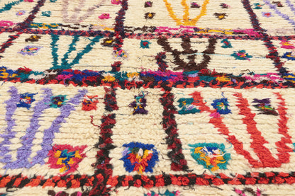 5 x 9 - Ivory Vintage Azilal Moroccan Rug - 21994
