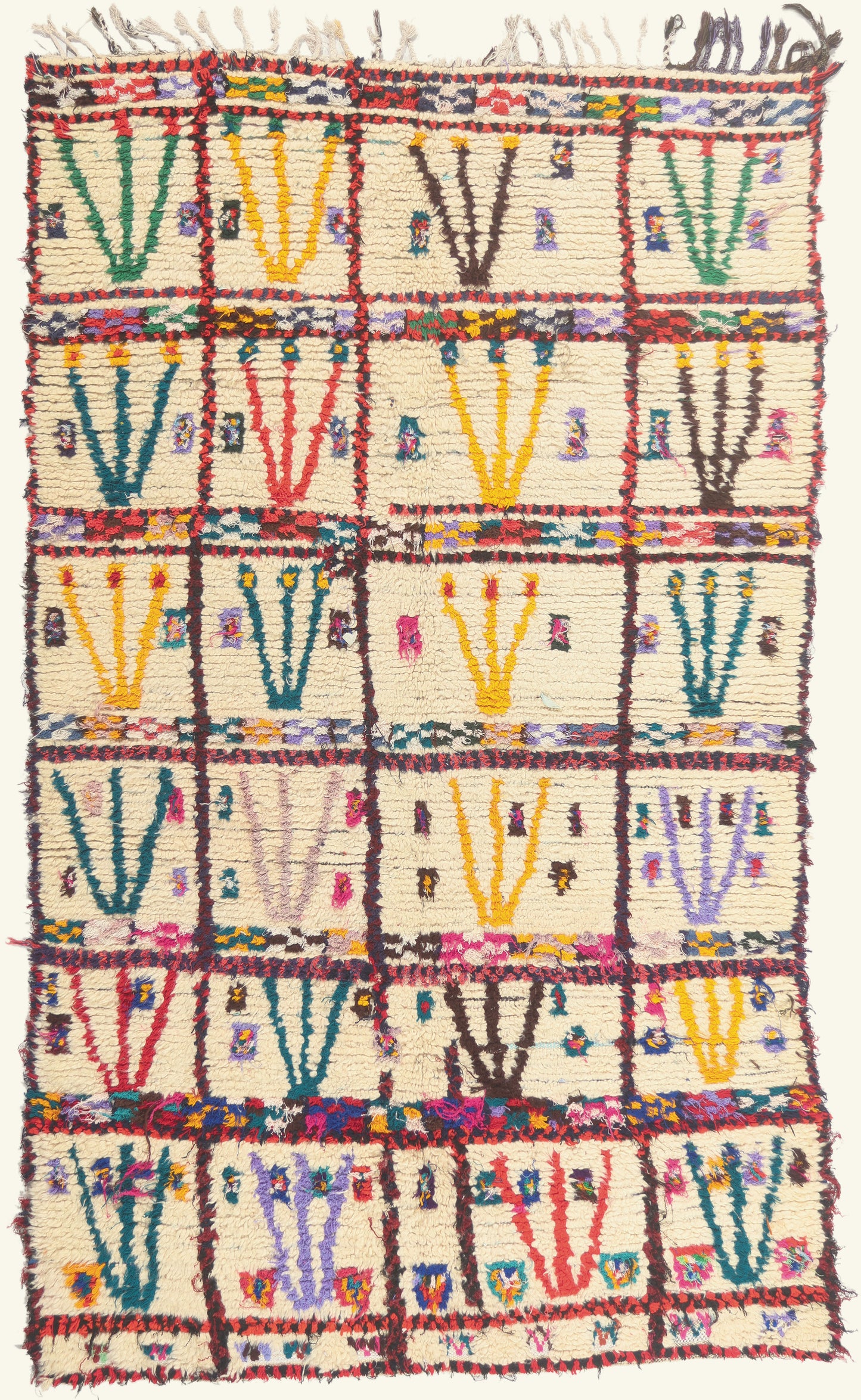 5 x 9 - Ivory Vintage Azilal Moroccan Rug - 21994