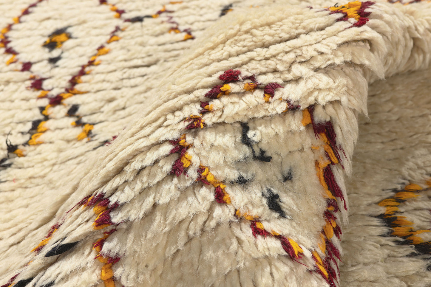 3 x 8 - Ivory Vintage Azilal Moroccan Rug - 21998