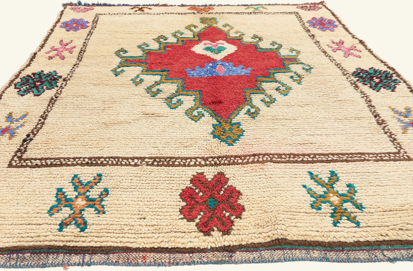 5 x 7 - Ivory Vintage Azilal Moroccan Rug - 22006