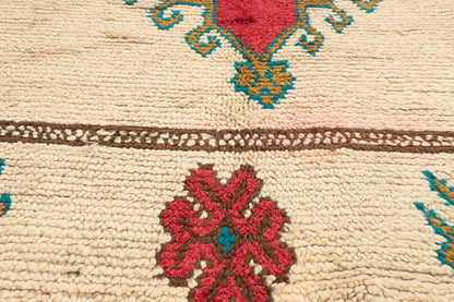 5 x 7 - Ivory Vintage Azilal Moroccan Rug - 22006