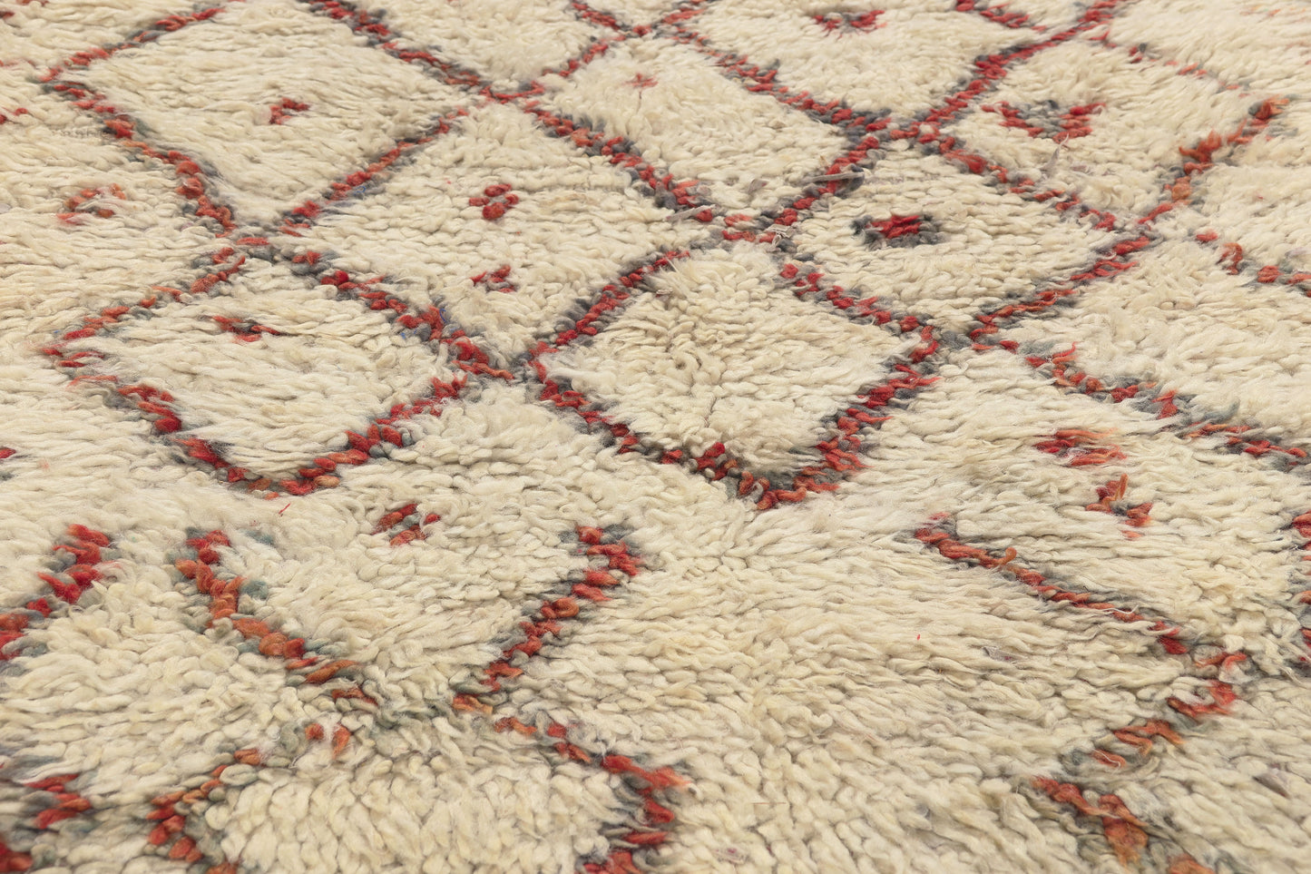 3 x 9 - Ivory Vintage Azilal Moroccan Rug - 22012