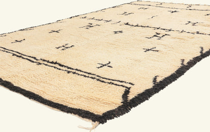 6 x 9 - Ivory Vintage Azilal Moroccan Rug - 22021