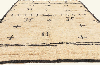 6 x 9 - Ivory Vintage Azilal Moroccan Rug - 22021