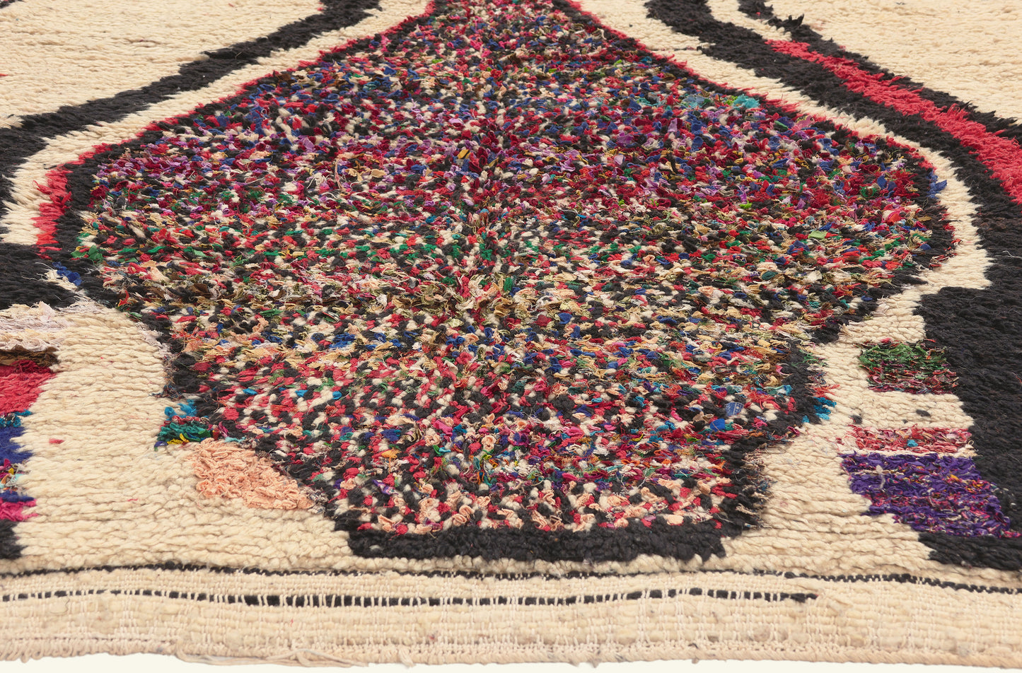 4 x 6 - Ivory Vintage Azilal Moroccan Rug - 22023
