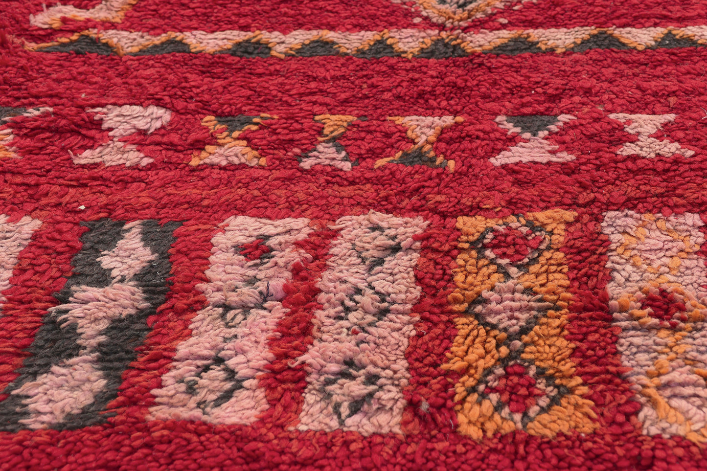 4 x 8 - Red Vintage Boujad Moroccan Rug - 22025