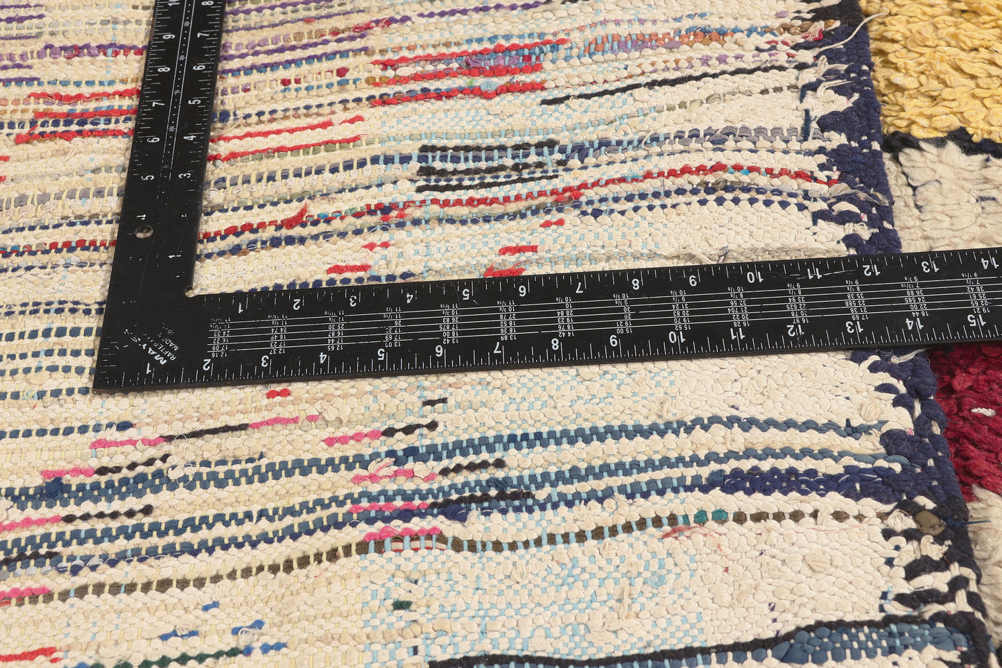 6 x 11 - Ivory Vintage Azilal Moroccan Rug - 22026
