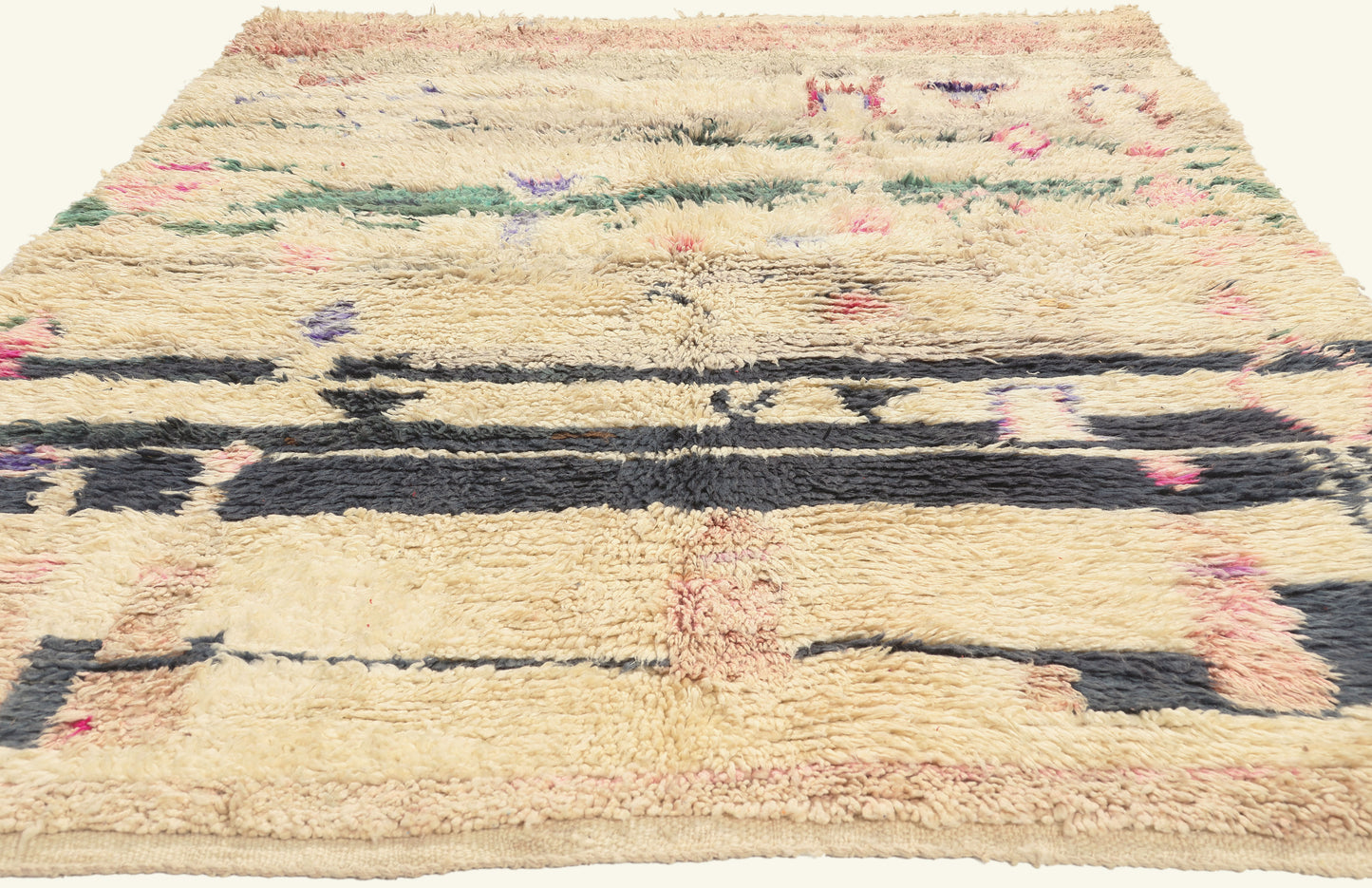 5 x 8 - Ivory Vintage Azilal Moroccan Rug - 22029